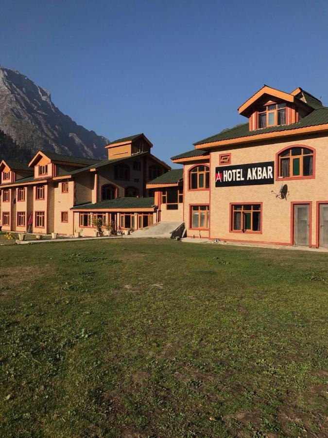 Hotel Akbar Sonāmarg 外观 照片