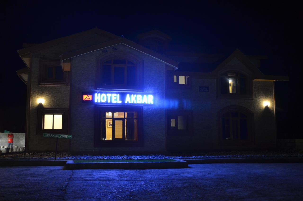 Hotel Akbar Sonāmarg 外观 照片