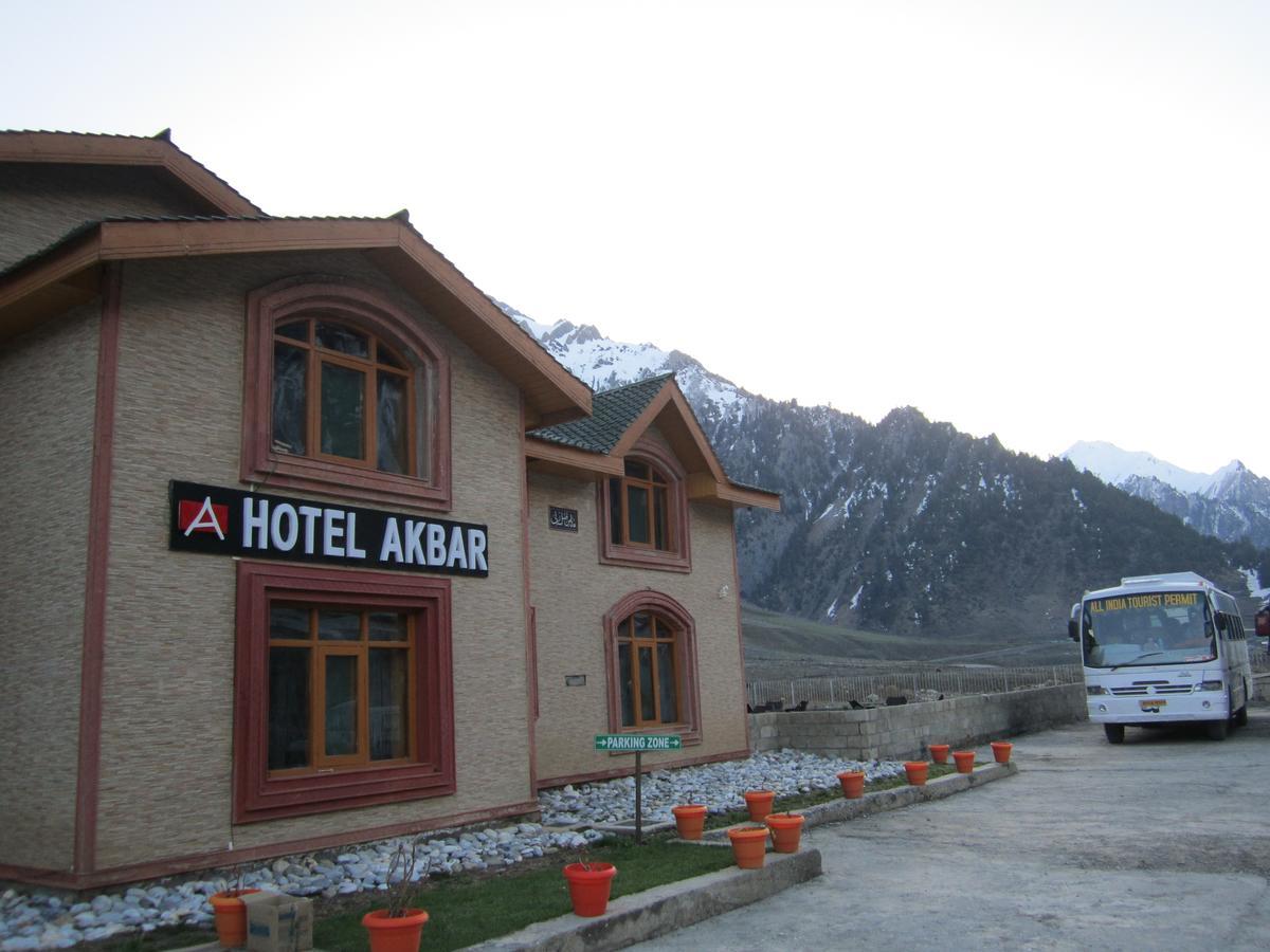 Hotel Akbar Sonāmarg 外观 照片