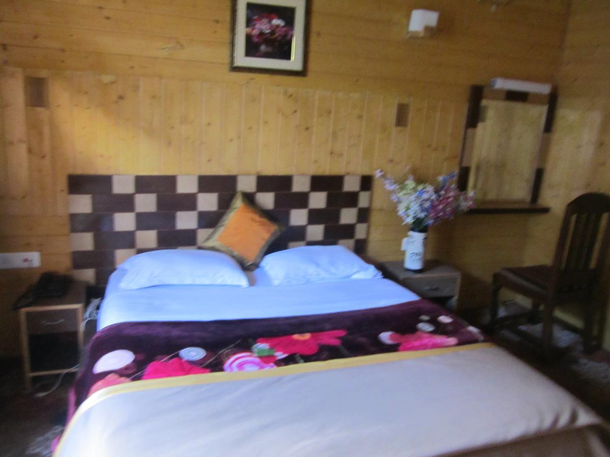 Hotel Akbar Sonāmarg 外观 照片