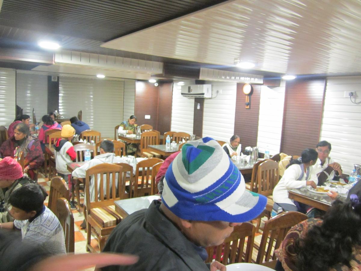 Hotel Akbar Sonāmarg 外观 照片